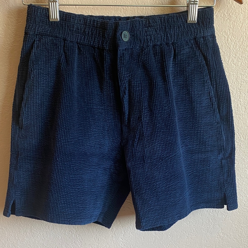 Madewell Woman’s Navy Corduroy Flat Front Shorts